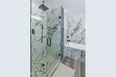 3021 E Wahalla Lane, Phoenix, AZ 85050 - Photo 16