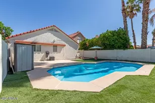 1425 E Commerce Ave, Gilbert, AZ 85234 - Photo 18