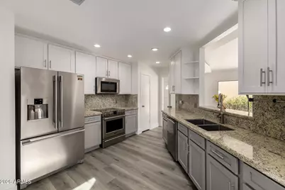 1425 E Commerce Avenue, Gilbert, AZ 85234 - Photo 6