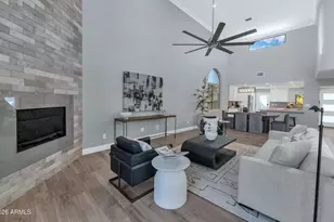 8462 E San Bernardo Dr, Scottsdale, AZ 85258 - Photo 12