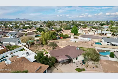 8626 E Columbus Avenue, Scottsdale, AZ 85251 - Photo 10