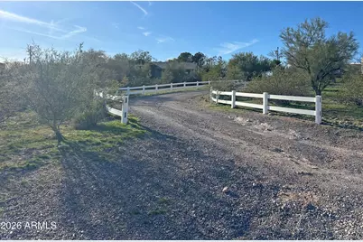 850 S 336th Avenue, Wickenburg, AZ 85390 - Photo 4