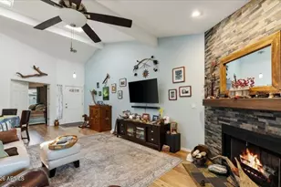 11516 E Wingfoot Ct, Dewey, AZ 86327 - Photo 4