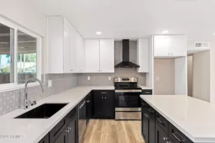3556 E Helena Dr, Phoenix, AZ 85032 - Photo 12