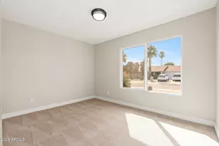 3556 E Helena Dr, Phoenix, AZ 85032 - Photo 20