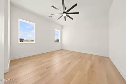 28243 N 220th Drive, Wittmann, AZ 85361 - Photo 8