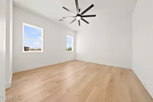 28243 N 220th Dr, Wittmann, AZ 85361 - Photo 8