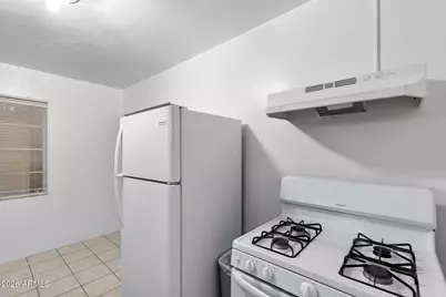 5702 W Vista Avenue, Glendale, AZ 85301 - Photo 34