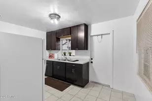 5702 W Vista Ave, Glendale, AZ 85301 - Photo 30