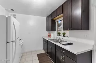 5702 W Vista Ave, Glendale, AZ 85301 - Photo 32