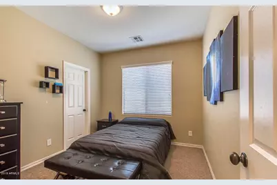 14582 W Port Royale Lane, Surprise, AZ 85379 - Photo 18