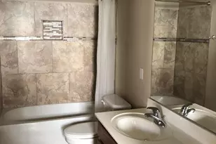 17480 W Mauna Loa Ln, Surprise, AZ 85388 - Photo 8