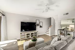 2040 S Longmore, Mesa, AZ 85202 - Photo 2