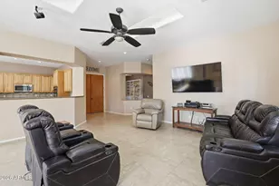 4249 S Las Villa Way, Gold Canyon, AZ 85118 - Photo 8