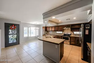 6349 W El Cortez Pl, Phoenix, AZ 85083 - Photo 6