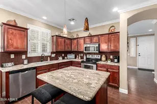 26390 N 68th Dr, Peoria, AZ 85383 - Photo 8