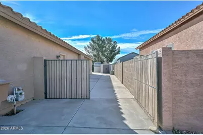 10841 W Angels Lane, Peoria, AZ 85373 - Photo 44