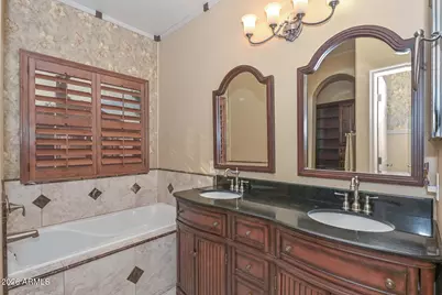 10841 W Angels Lane, Peoria, AZ 85373 - Photo 24