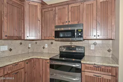 10841 W Angels Lane, Peoria, AZ 85373 - Photo 16