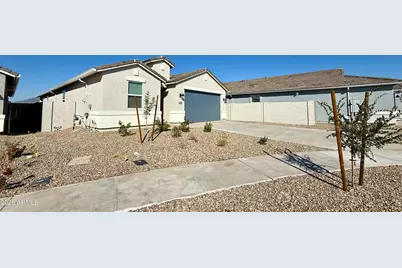22004 N Celestial Way, Maricopa, AZ 85139 - Photo 4