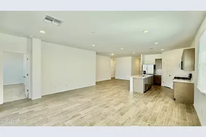 22004 N Celestial Way, Maricopa, AZ 85139 - Photo 10