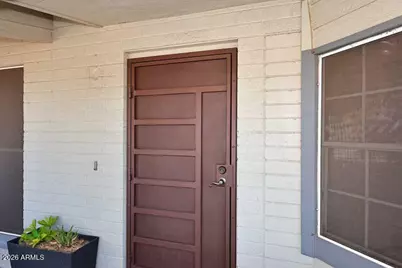 18245 N 42nd Place, Phoenix, AZ 85032 - Photo 4