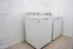 3033 E Hononegh Dr, Phoenix, AZ 85050 - Photo 36