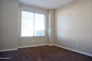 3033 E Hononegh Dr, Phoenix, AZ 85050 - Photo 22