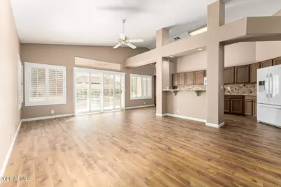 9041 W Escuda Drive, Peoria, AZ 85382 - Photo 8