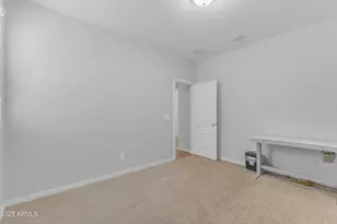 696 W Glen Canyon Dr, San Tan Valley, AZ 85140 - Photo 16