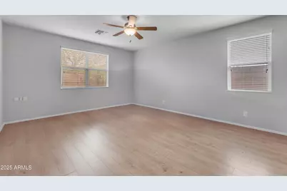 696 W Glen Canyon Drive, San Tan Valley, AZ 85140 - Photo 10