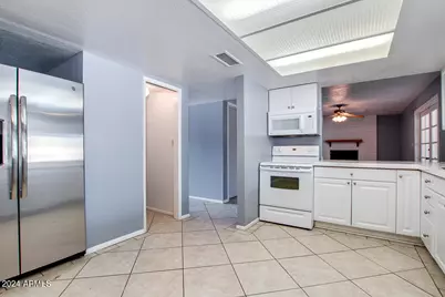 2138 E Fremont Drive, Tempe, AZ 85282 - Photo 6