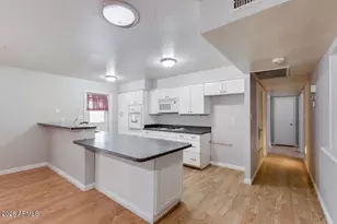 1722 E Broadmor Dr, Tempe, AZ 85282 - Photo 6