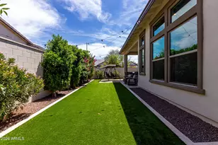 26121 N 19th Ln, Phoenix, AZ 85085 - Photo 28