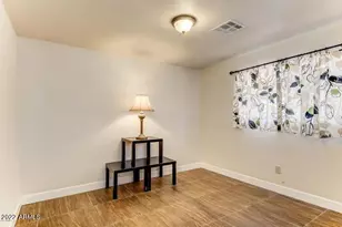 137 E Fremont Dr, Tempe, AZ 85282 - Photo 24