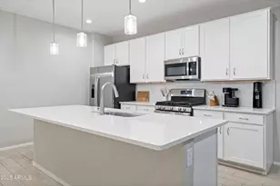 17829 W Red Fox Rd, Surprise, AZ 85387 - Photo 8