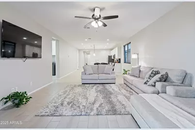 17829 W Red Fox Road, Surprise, AZ 85387 - Photo 6