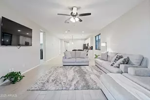 17829 W Red Fox Rd, Surprise, AZ 85387 - Photo 6