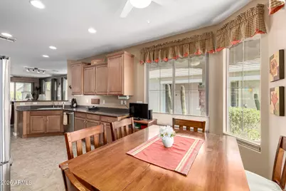 328 W Peak Place, San Tan Valley, AZ 85143 - Photo 14