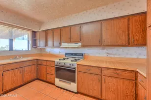 3781 E Astro St, Hereford, AZ 85615 - Photo 8