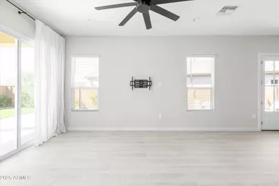 21425 N 59th Street, Phoenix, AZ 85054 - Photo 18