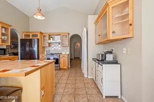 230 S Hazelton Dr, Chandler, AZ 85226 - Photo 16