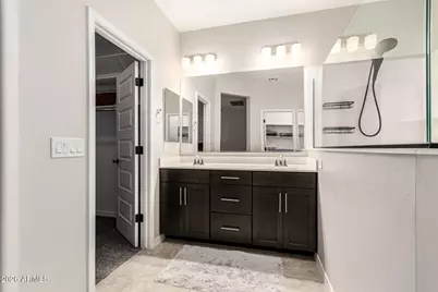 13500 N 174th Lane, Surprise, AZ 85388 - Photo 18