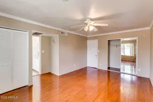 211 E Geneva Dr, Tempe, AZ 85282 - Photo 14