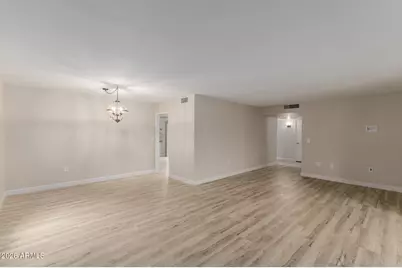 10311 W Kingswood Circle, Sun City, AZ 85351 - Photo 12