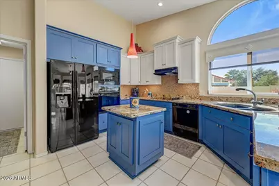 20110 N 97th Avenue, Peoria, AZ 85382 - Photo 8