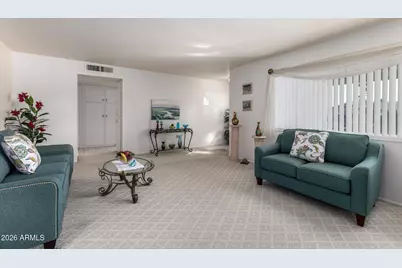 10236 W Sun City Boulevard, Sun City, AZ 85351 - Photo 10