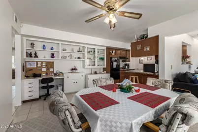 10236 W Sun City Boulevard, Sun City, AZ 85351 - Photo 16