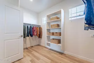 645 N Vine St, Chandler, AZ 85225 - Photo 30