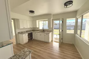 2425 W Shady Glen Ave, Phoenix, AZ 85023 - Photo 8